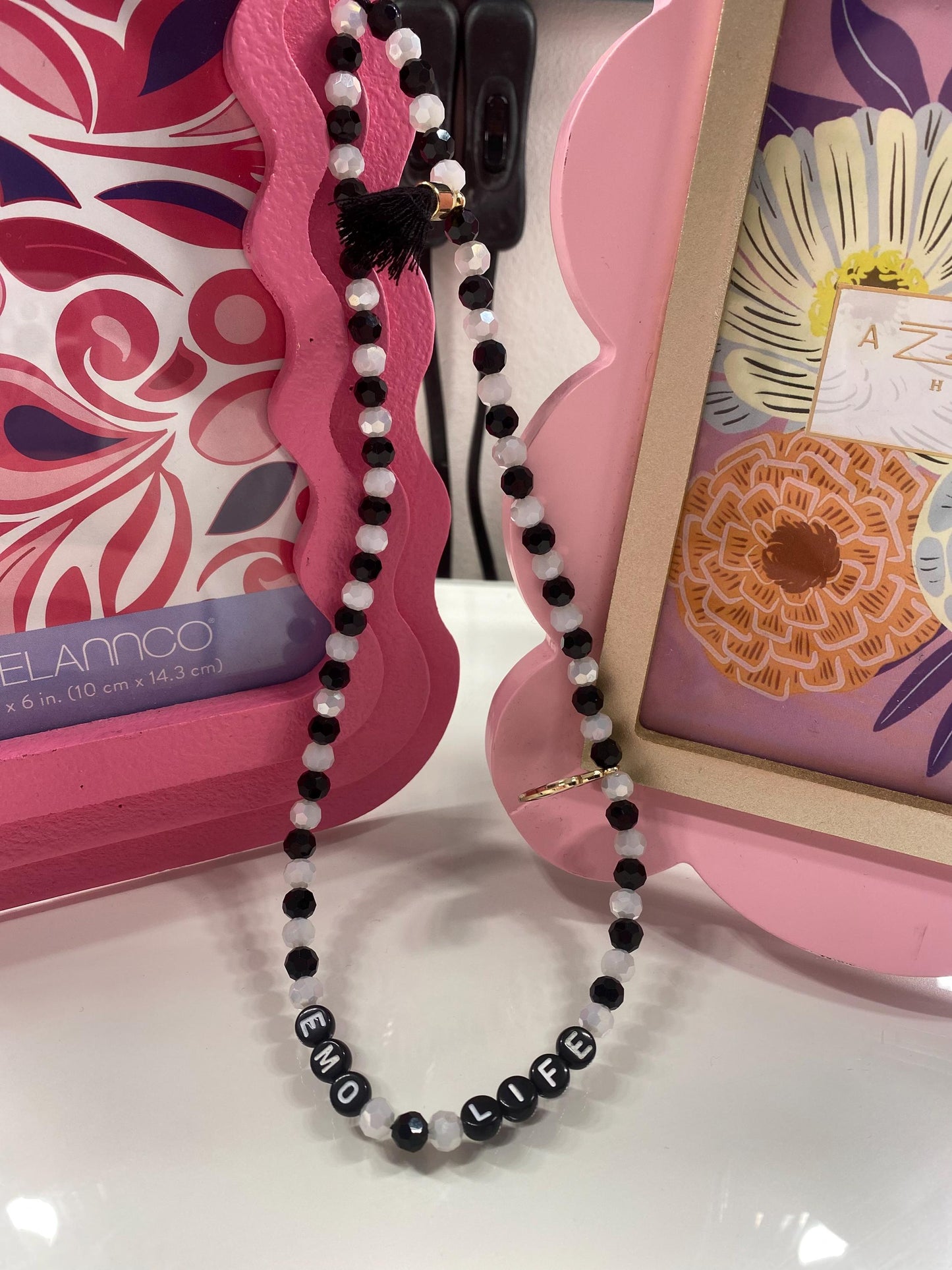 Black and White Phone Charm Chequered Heart Charm Slogan Black Tassel